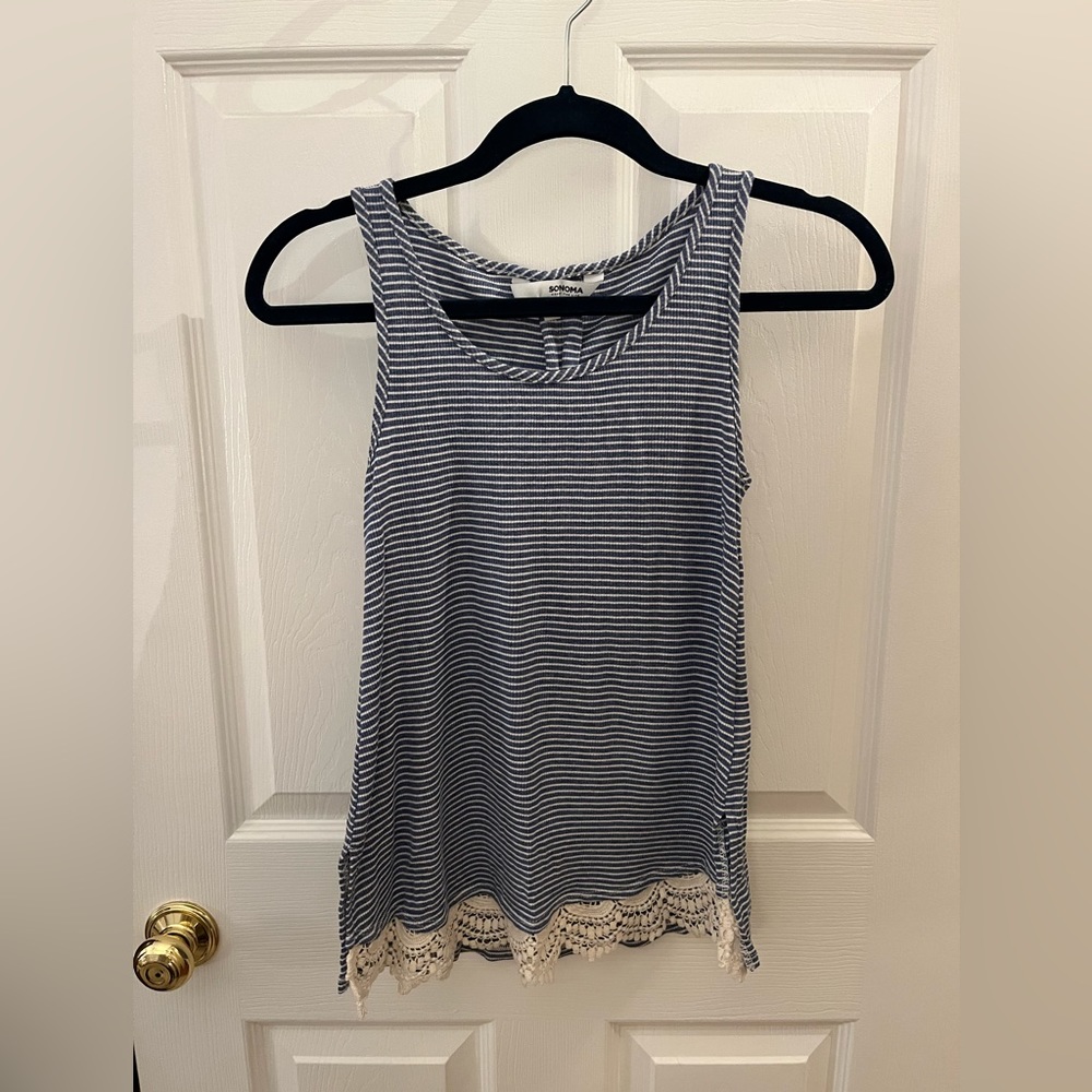 Like New: Sonoma blue and white stripped tank with crochet at bottom. SIZE: PS